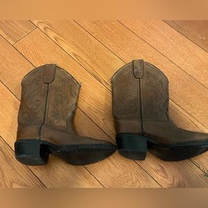 Old west 8129 kids toddler cowboy boots in size 11.5, Leather Upper
